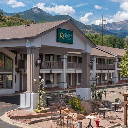 Quality Inn & Suites Manitou Springs At Pikes Peak Exterior foto